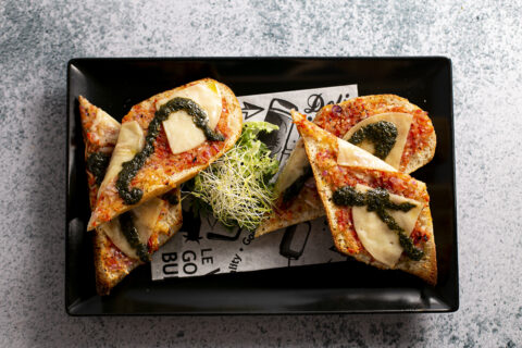 starter bruschetta